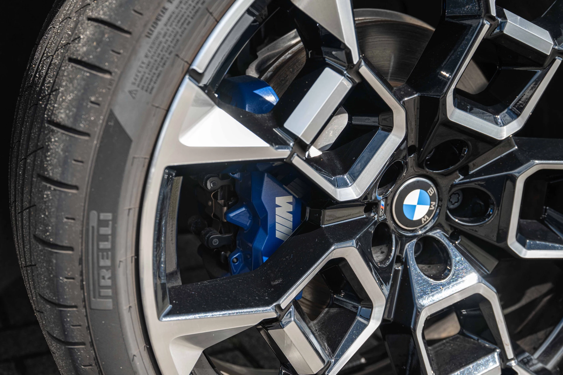 Hoofdafbeelding BMW iX3