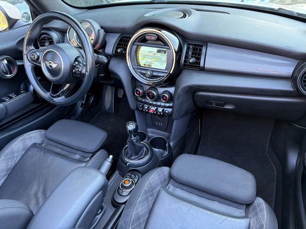 Hoofdafbeelding MINI One Cabrio