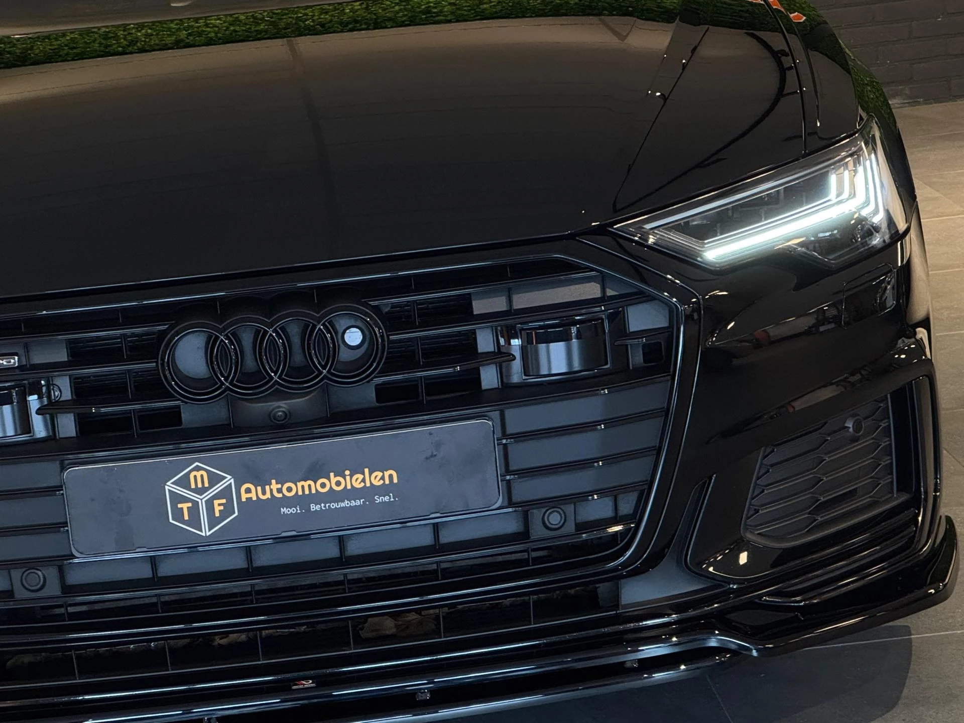 Hoofdafbeelding Audi A6