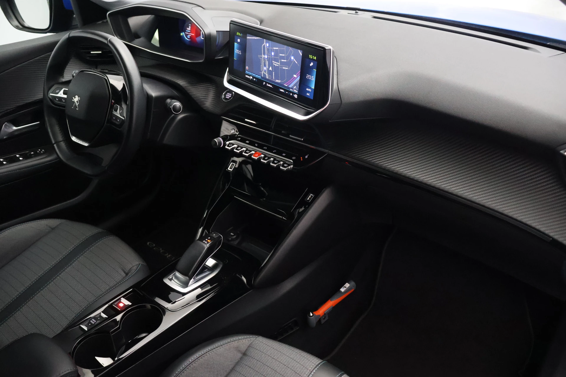 Hoofdafbeelding Peugeot e-208