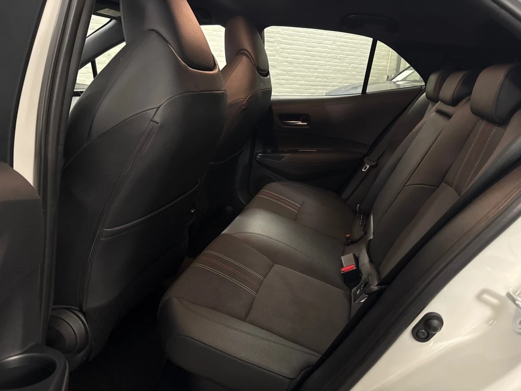 Hoofdafbeelding Toyota Corolla