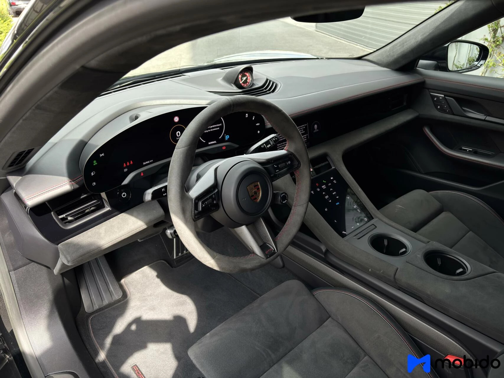 Hoofdafbeelding Porsche Taycan