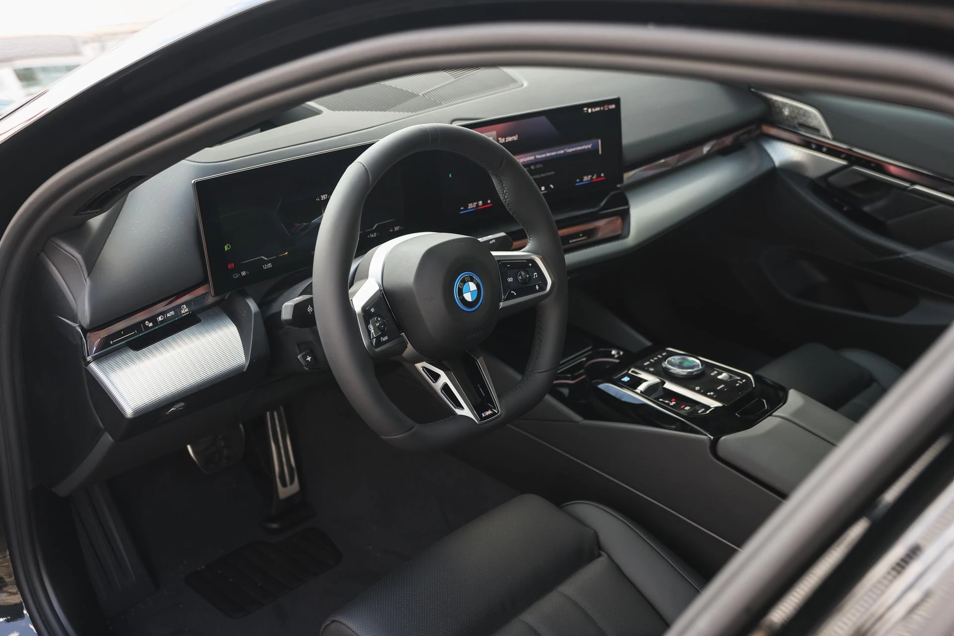 Hoofdafbeelding BMW i5