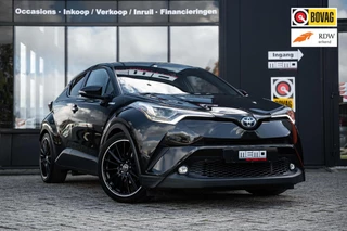 Hoofdafbeelding Toyota C-HR Toyota C-HR 1.8 Hybrid Dynamic*CAMERA*NAVI*KEYLESS*CLIMA*