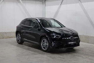 Hoofdafbeelding Mercedes-Benz GLA Mercedes GLA-klasse 200 AMG Line