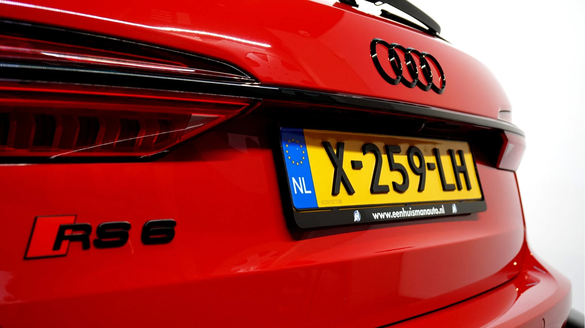 Hoofdafbeelding Audi RS6