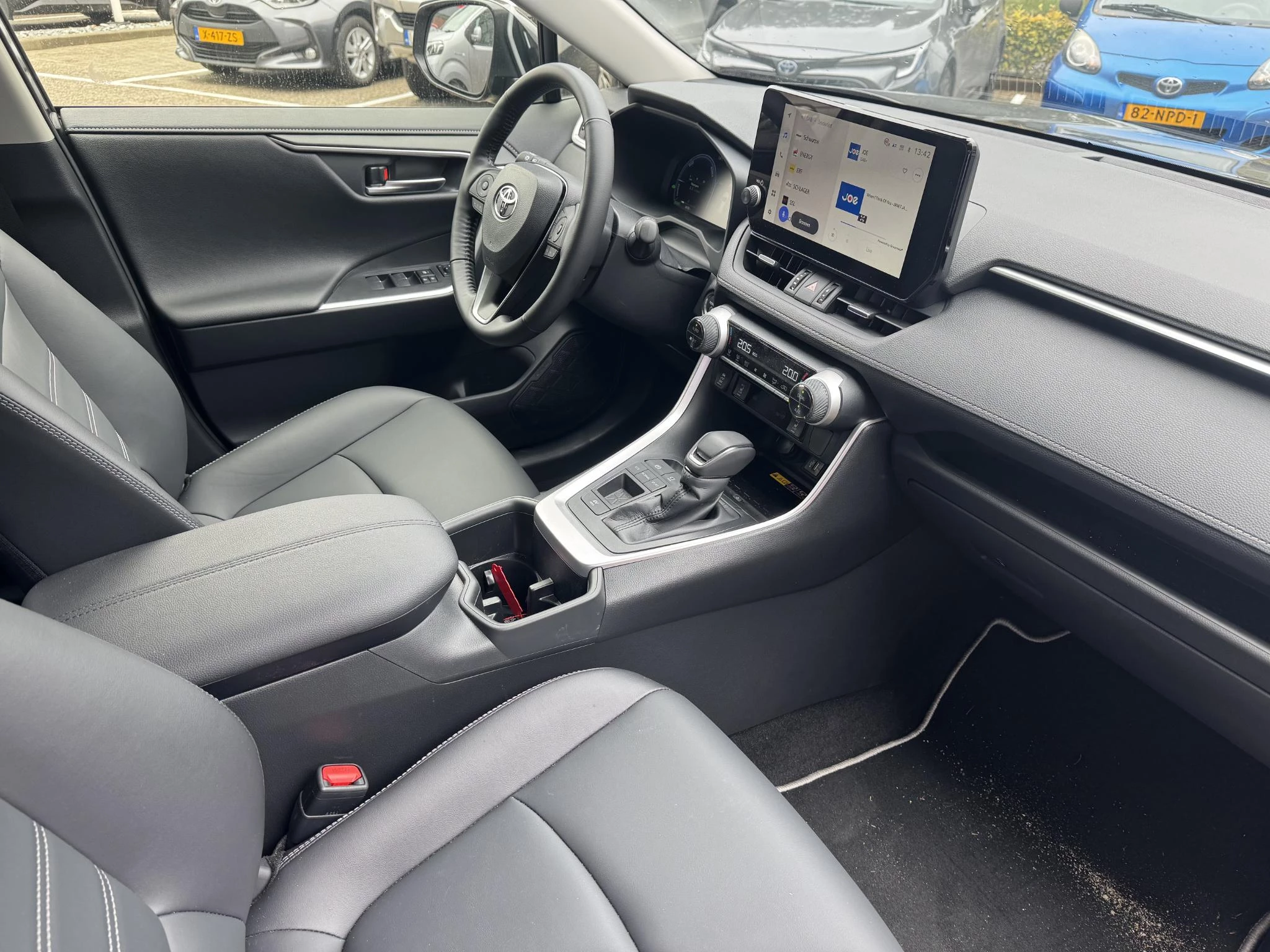 Hoofdafbeelding Toyota RAV4