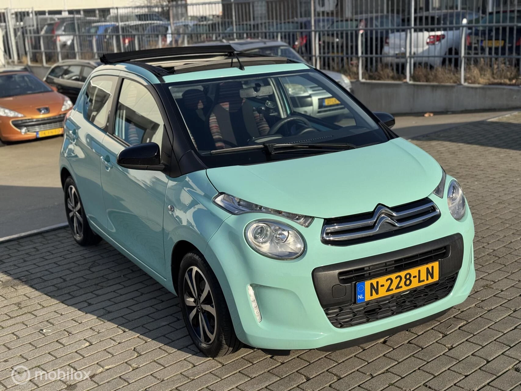 Hoofdafbeelding Citroën C1