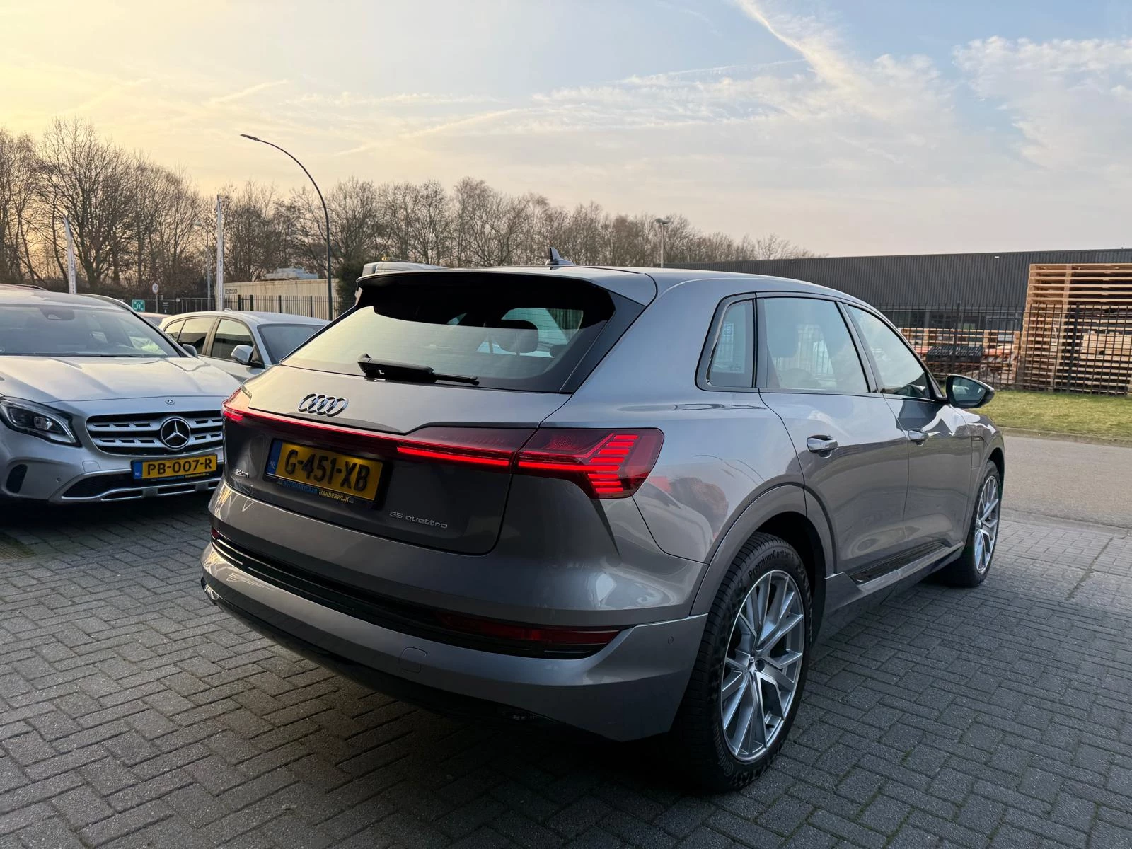 Hoofdafbeelding Audi e-tron
