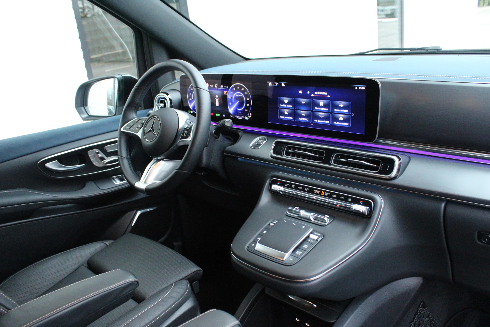 Hoofdafbeelding Mercedes-Benz EQV