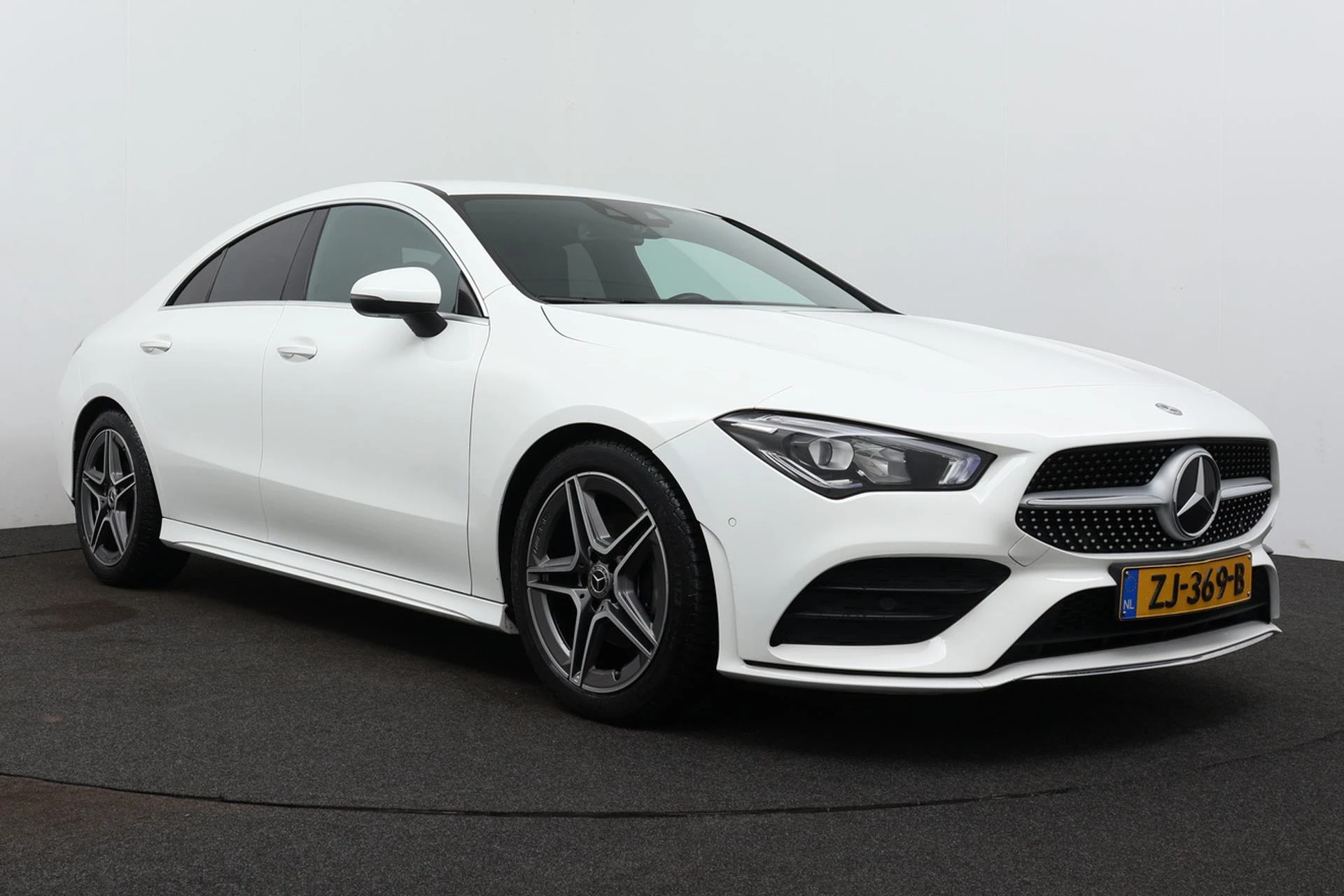 Hoofdafbeelding Mercedes-Benz CLA