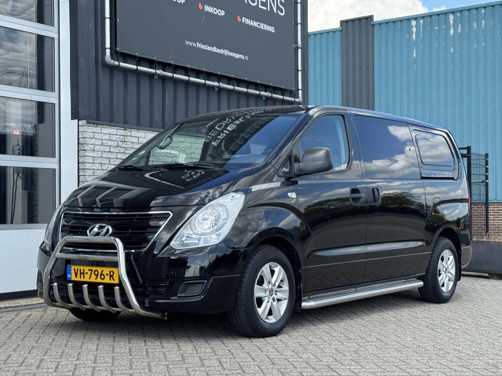Hoofdafbeelding Hyundai H300