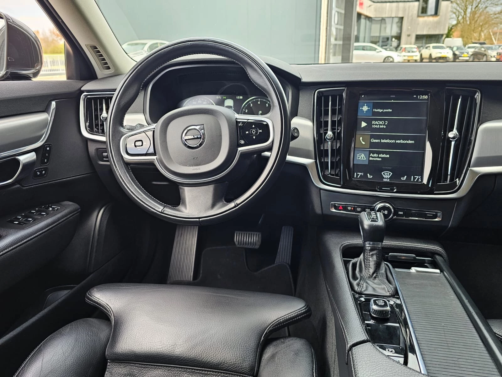 Hoofdafbeelding Volvo V90