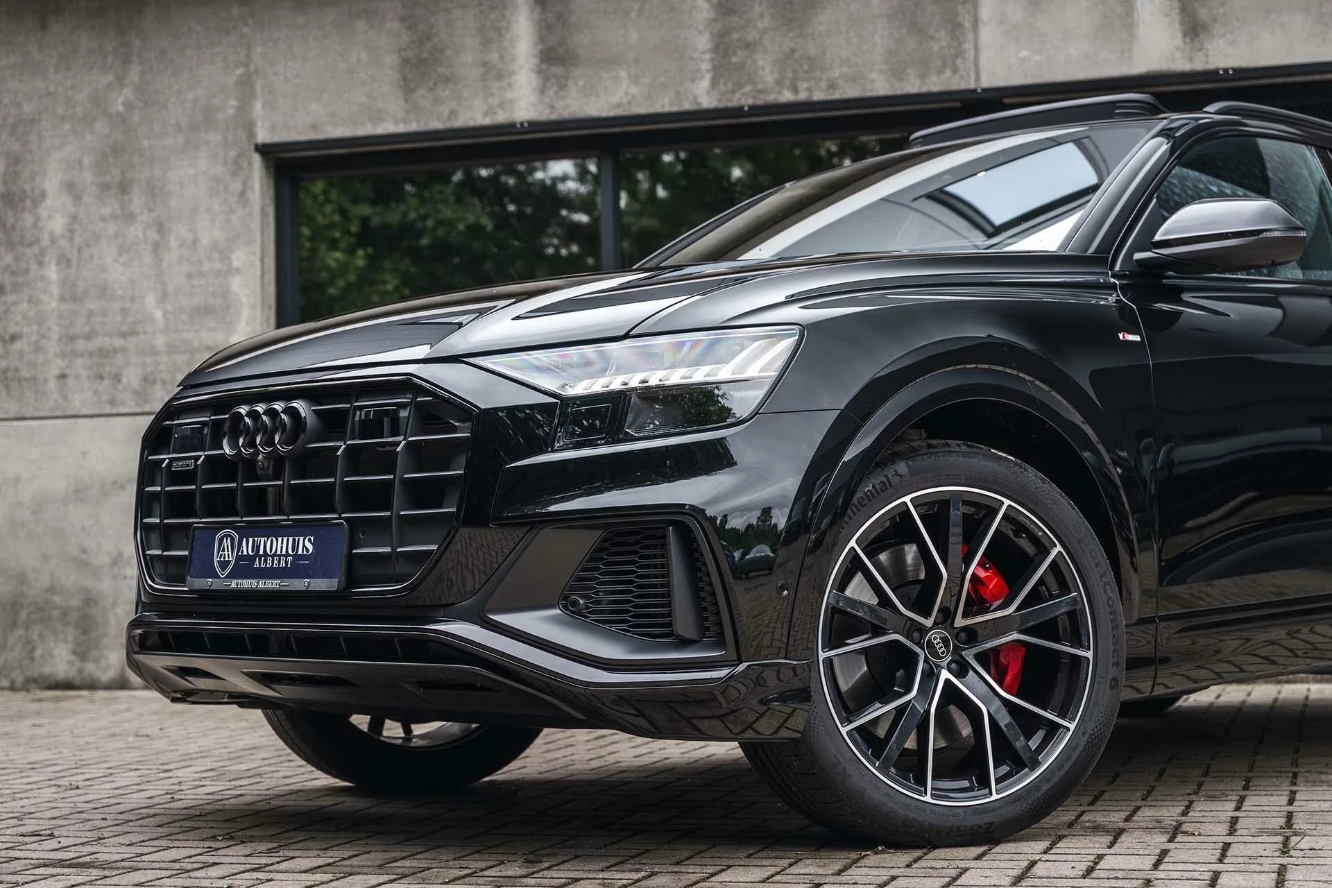 Hoofdafbeelding Audi Q8