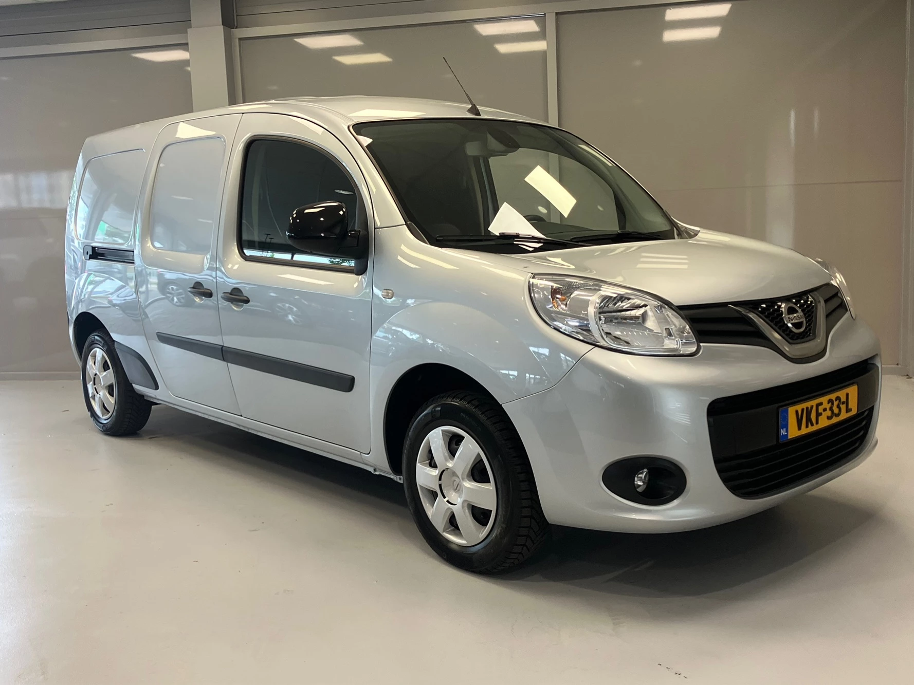 Hoofdafbeelding Nissan NV250