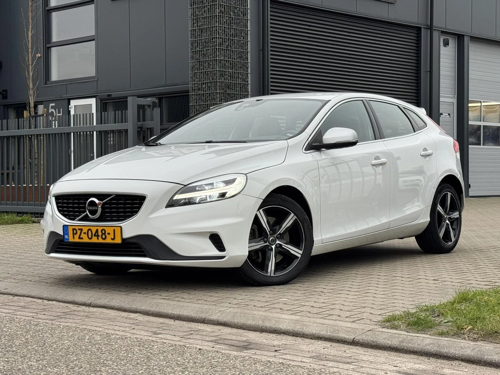 Hoofdafbeelding Volvo V40