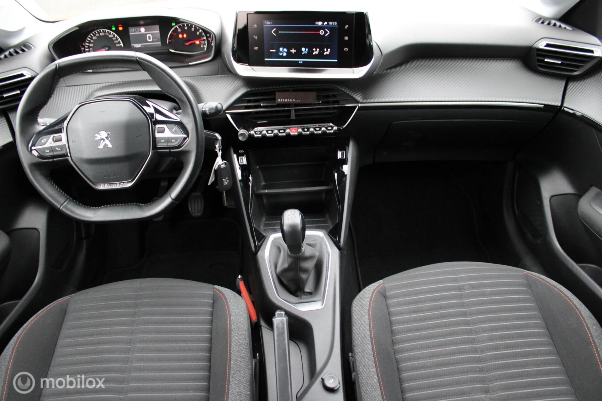 Hoofdafbeelding Peugeot 208