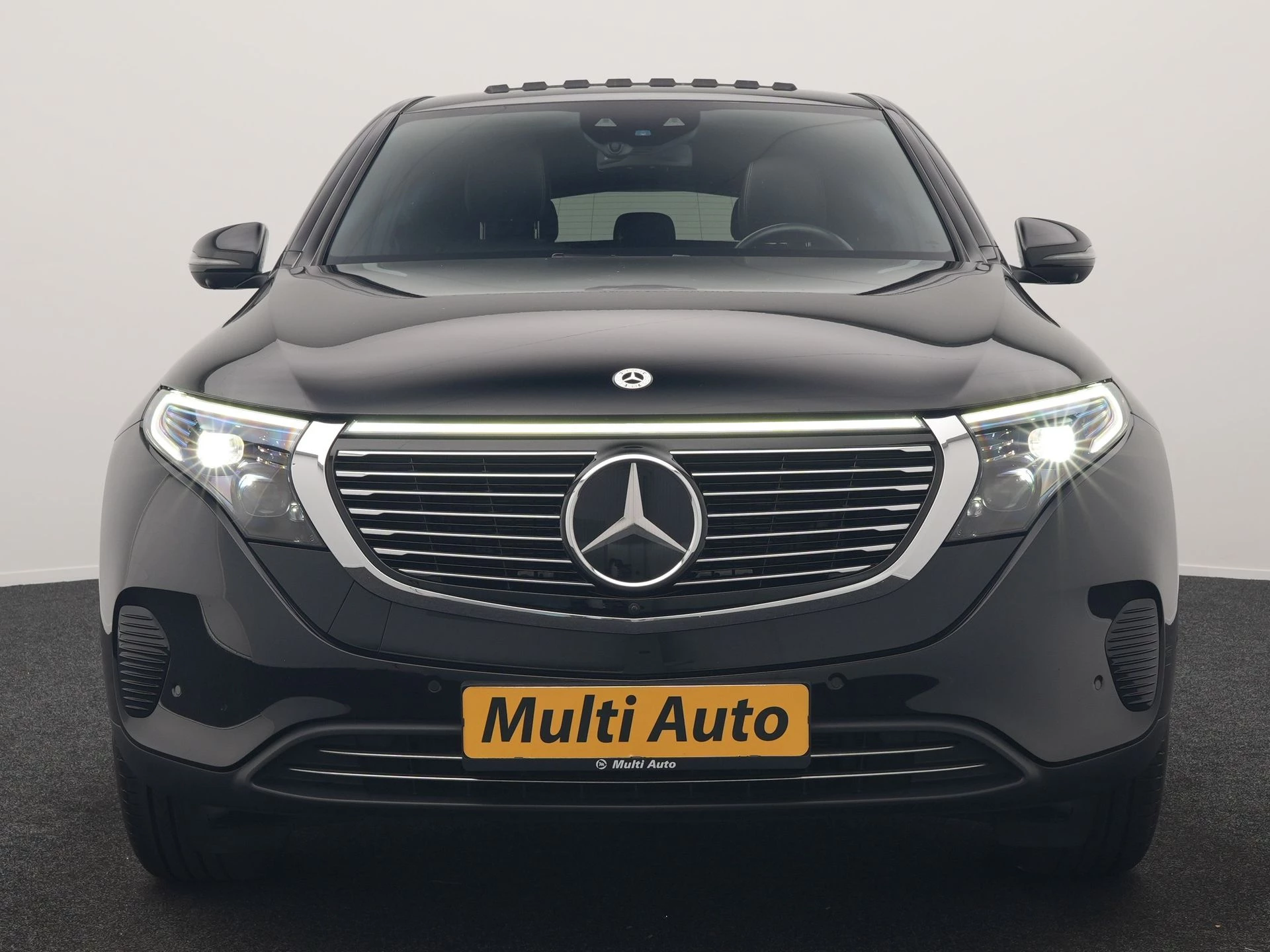 Hoofdafbeelding Mercedes-Benz EQC