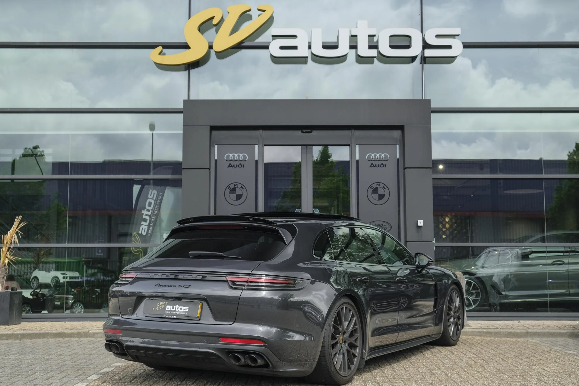 Hoofdafbeelding Porsche Panamera