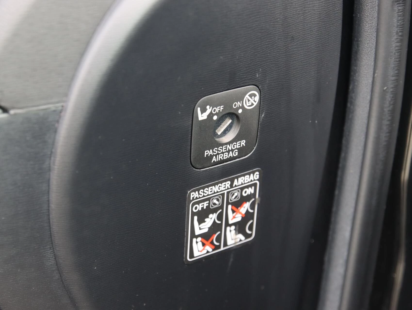 Hoofdafbeelding Toyota Avensis