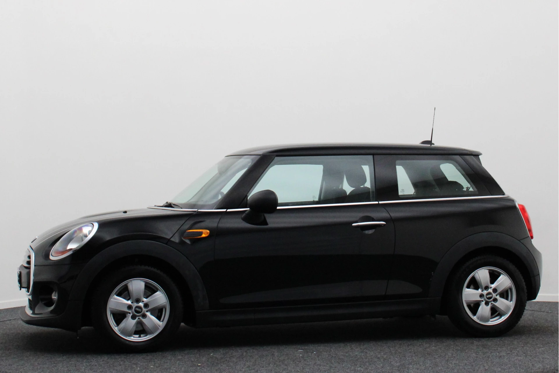 Hoofdafbeelding MINI One