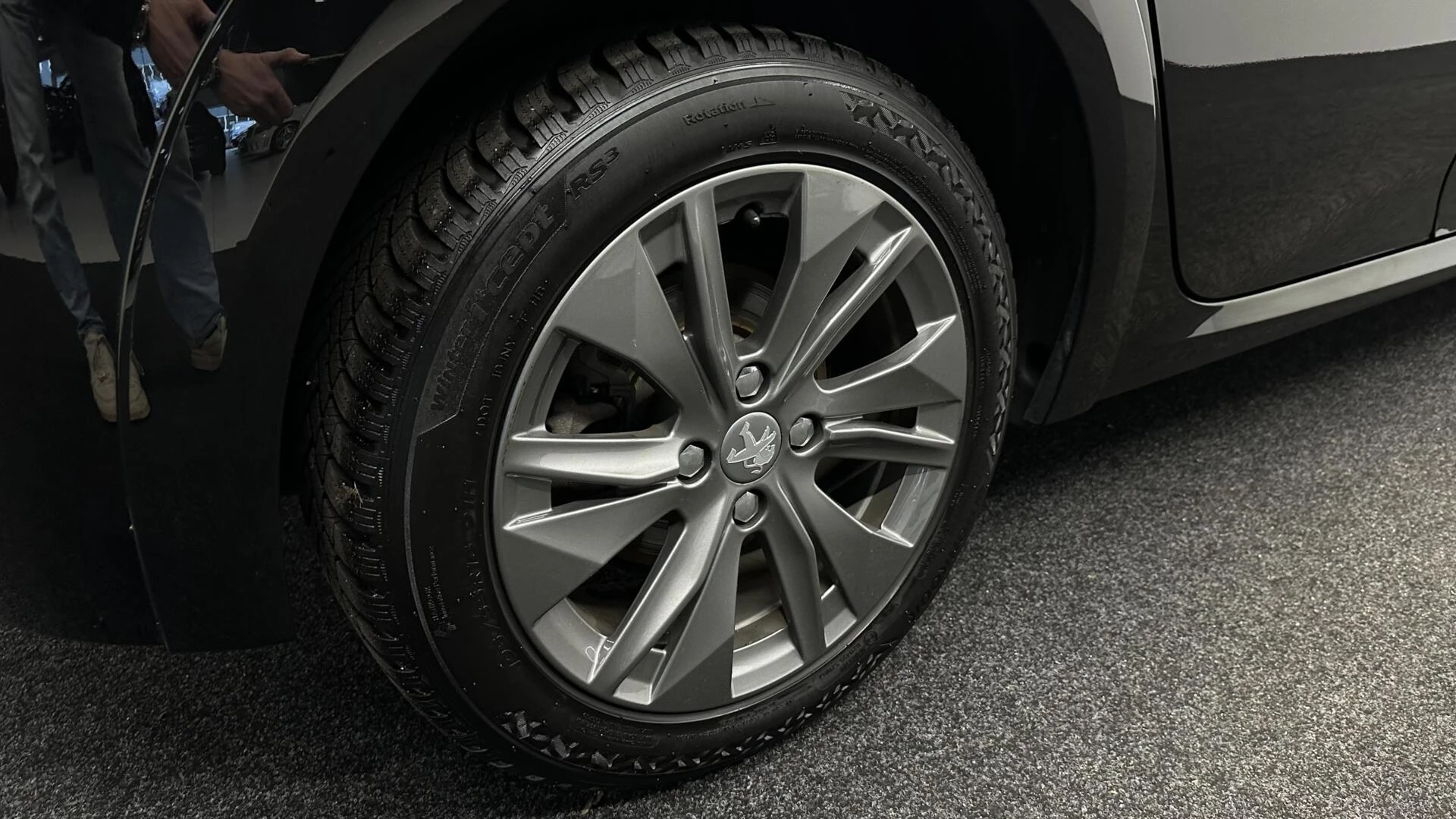 Hoofdafbeelding Peugeot e-208