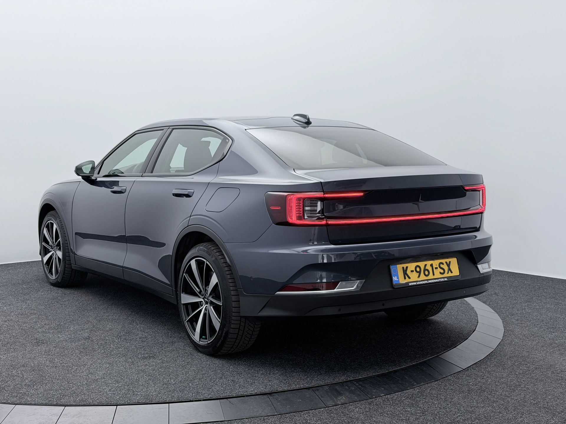Hoofdafbeelding Polestar 2