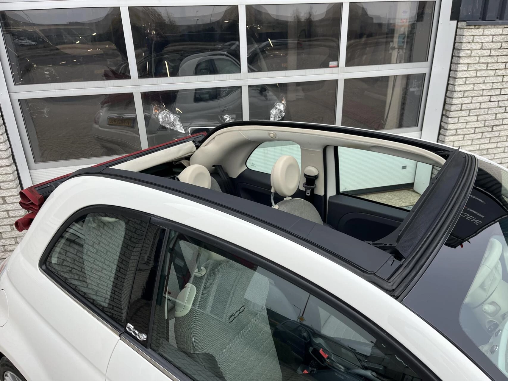 Hoofdafbeelding Fiat 500C