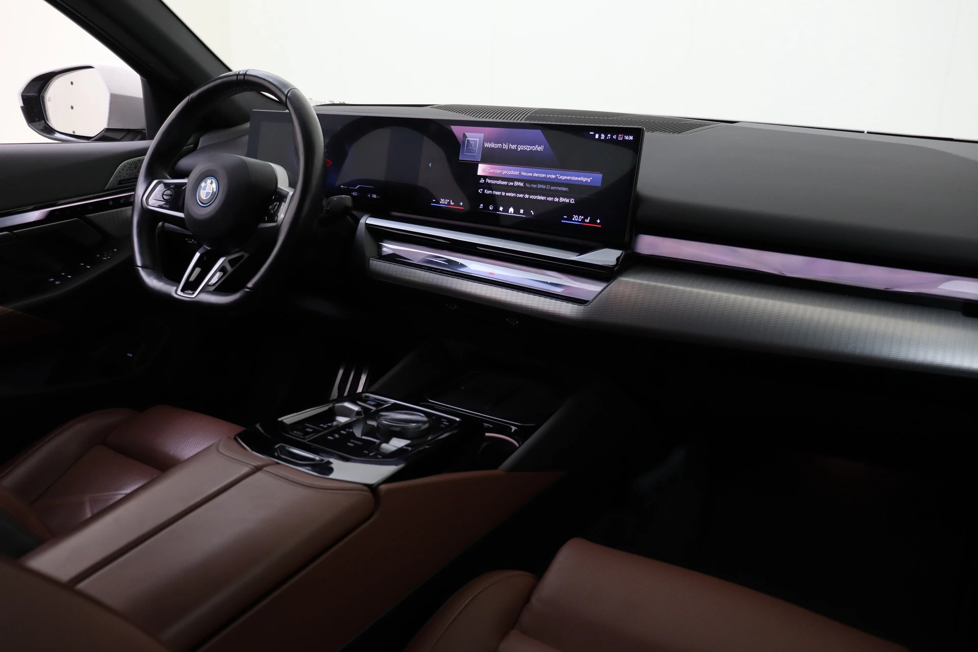 Hoofdafbeelding BMW i5