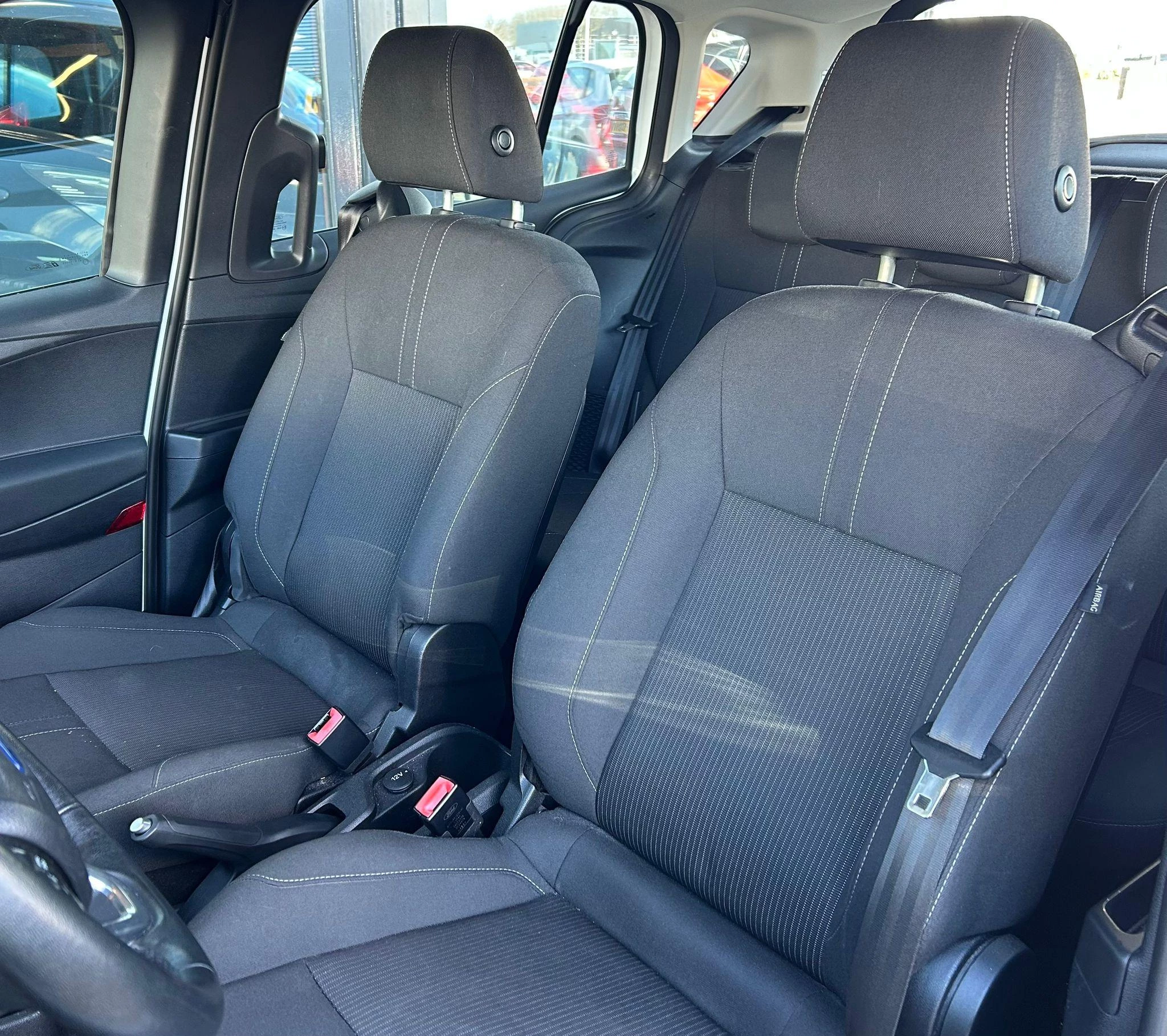 Hoofdafbeelding Ford B-MAX