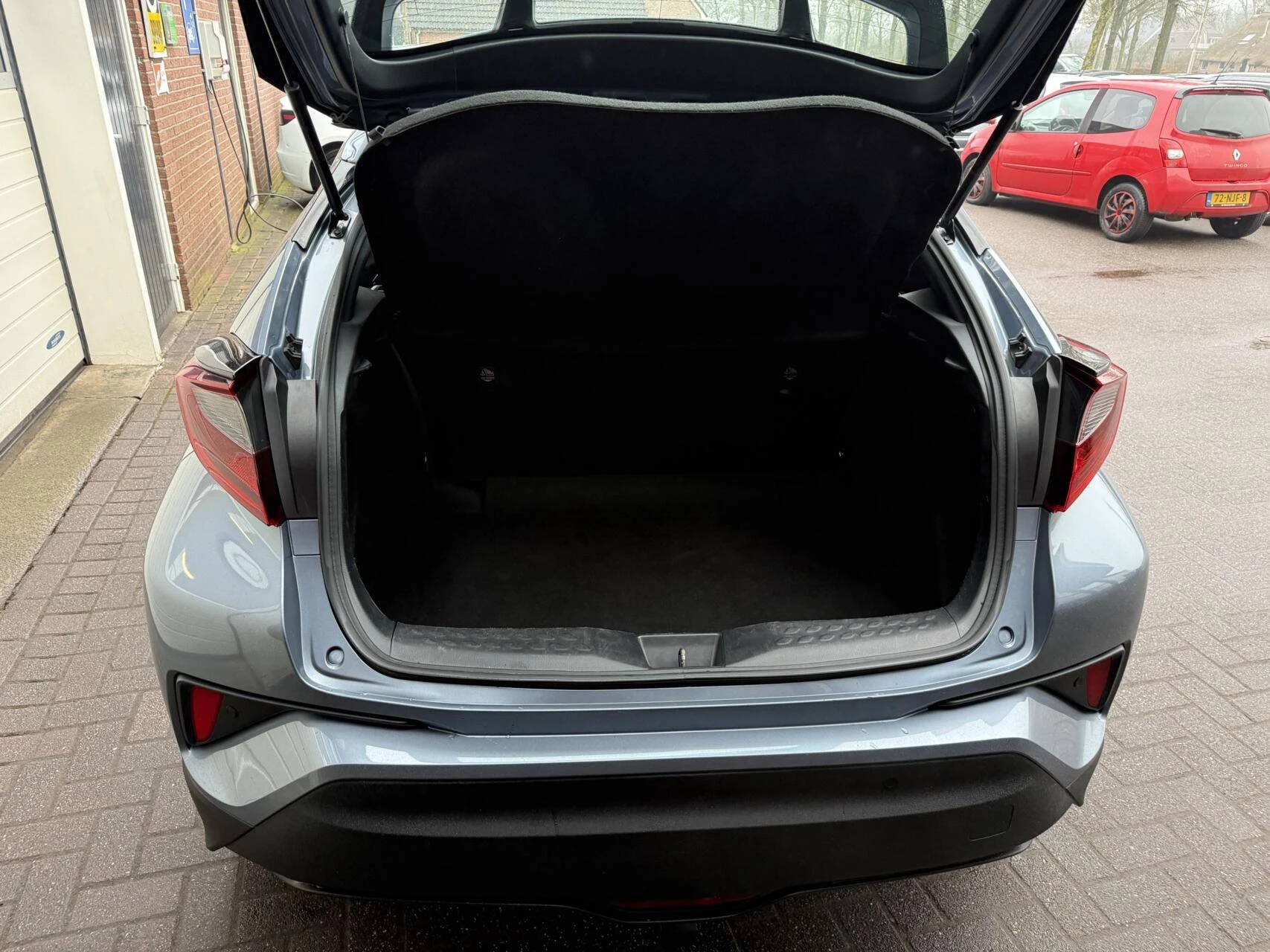 Hoofdafbeelding Toyota C-HR