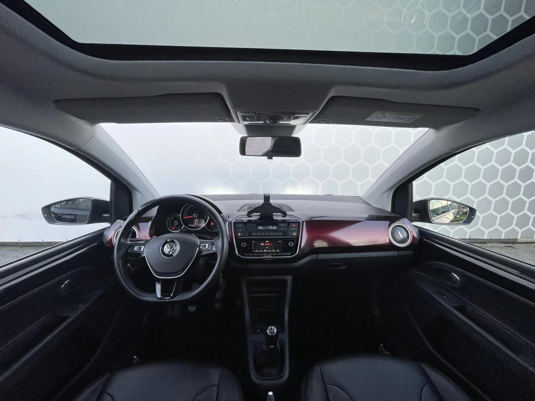 Hoofdafbeelding Volkswagen up!