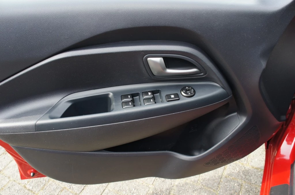 Hoofdafbeelding Kia Rio