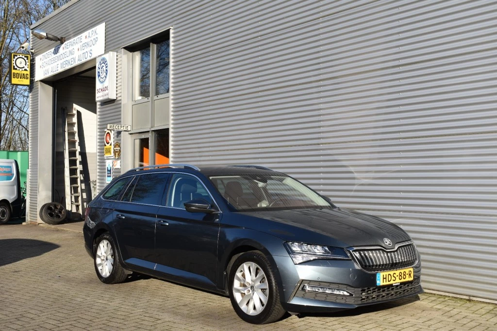 Hoofdafbeelding Škoda Superb