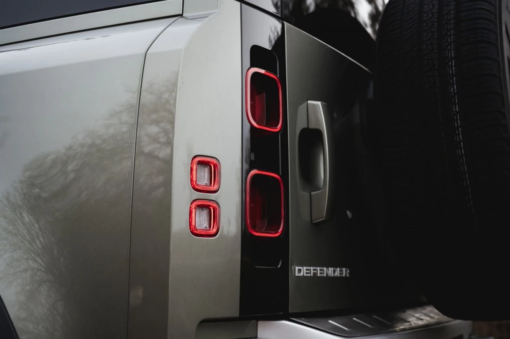 Hoofdafbeelding Land Rover Defender