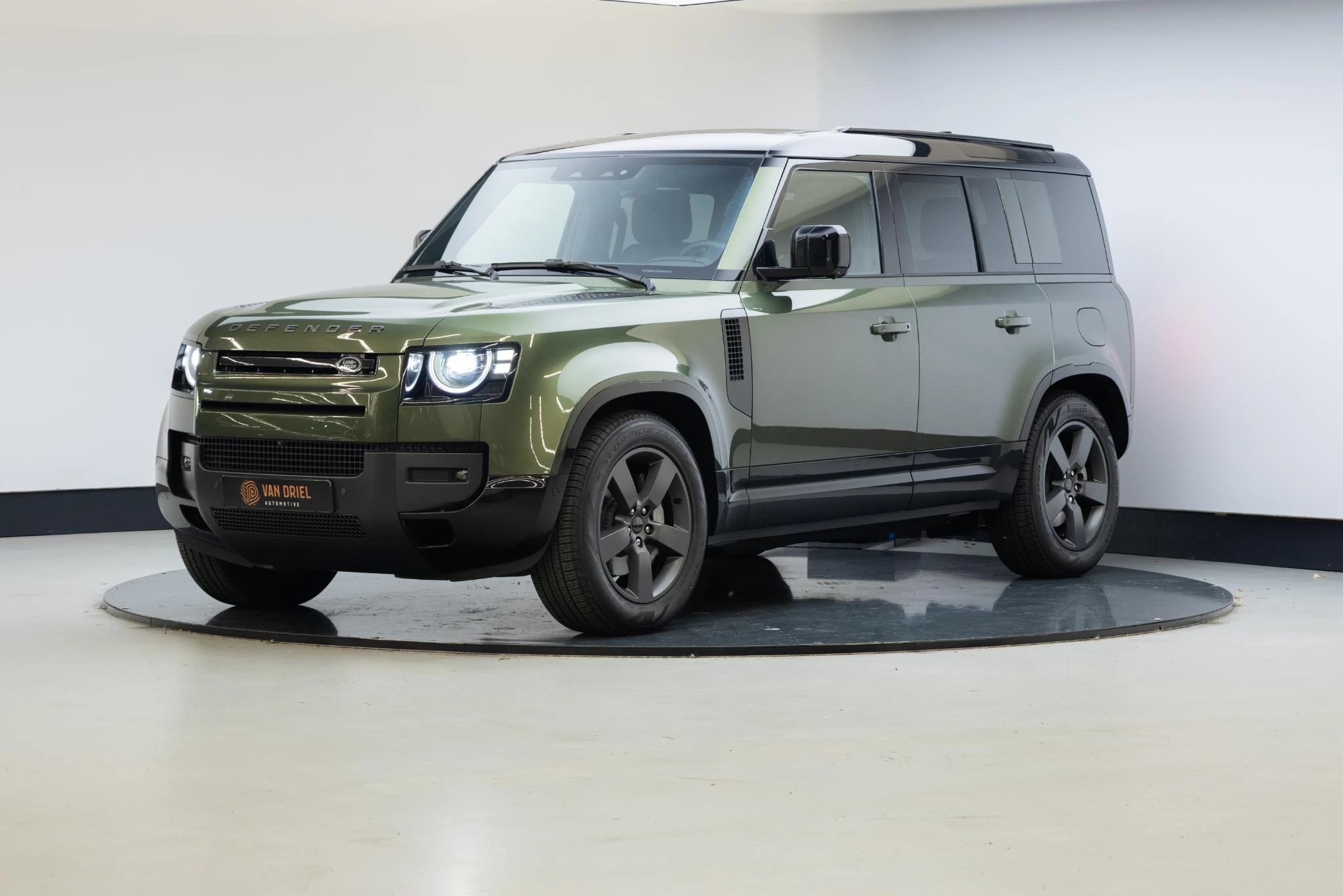 Hoofdafbeelding Land Rover Defender