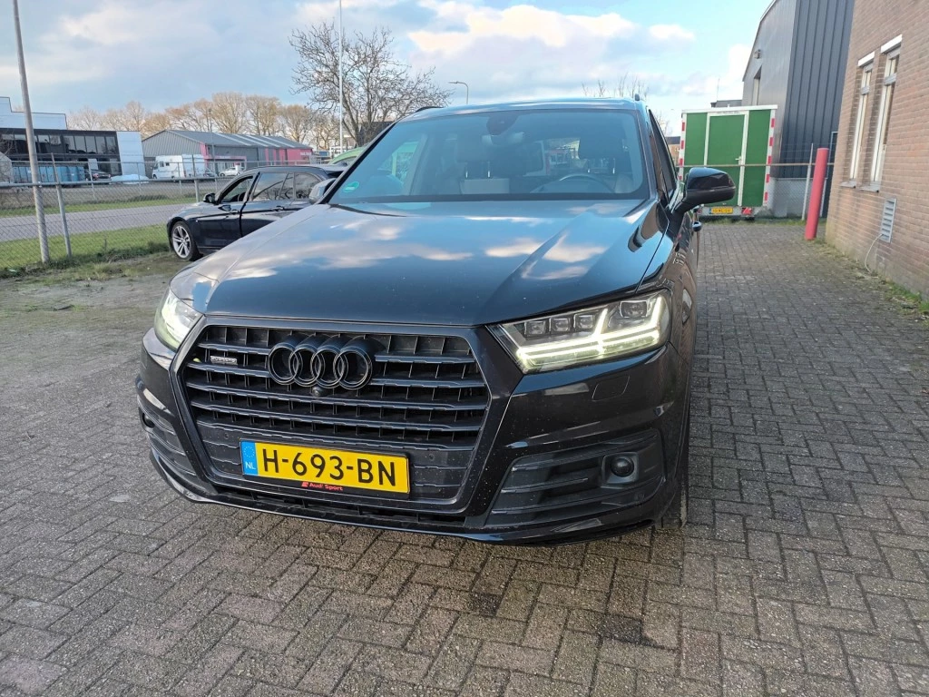 Hoofdafbeelding Audi Q7