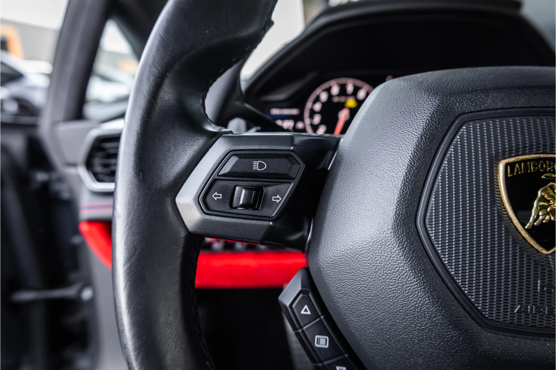 Hoofdafbeelding Lamborghini Huracán