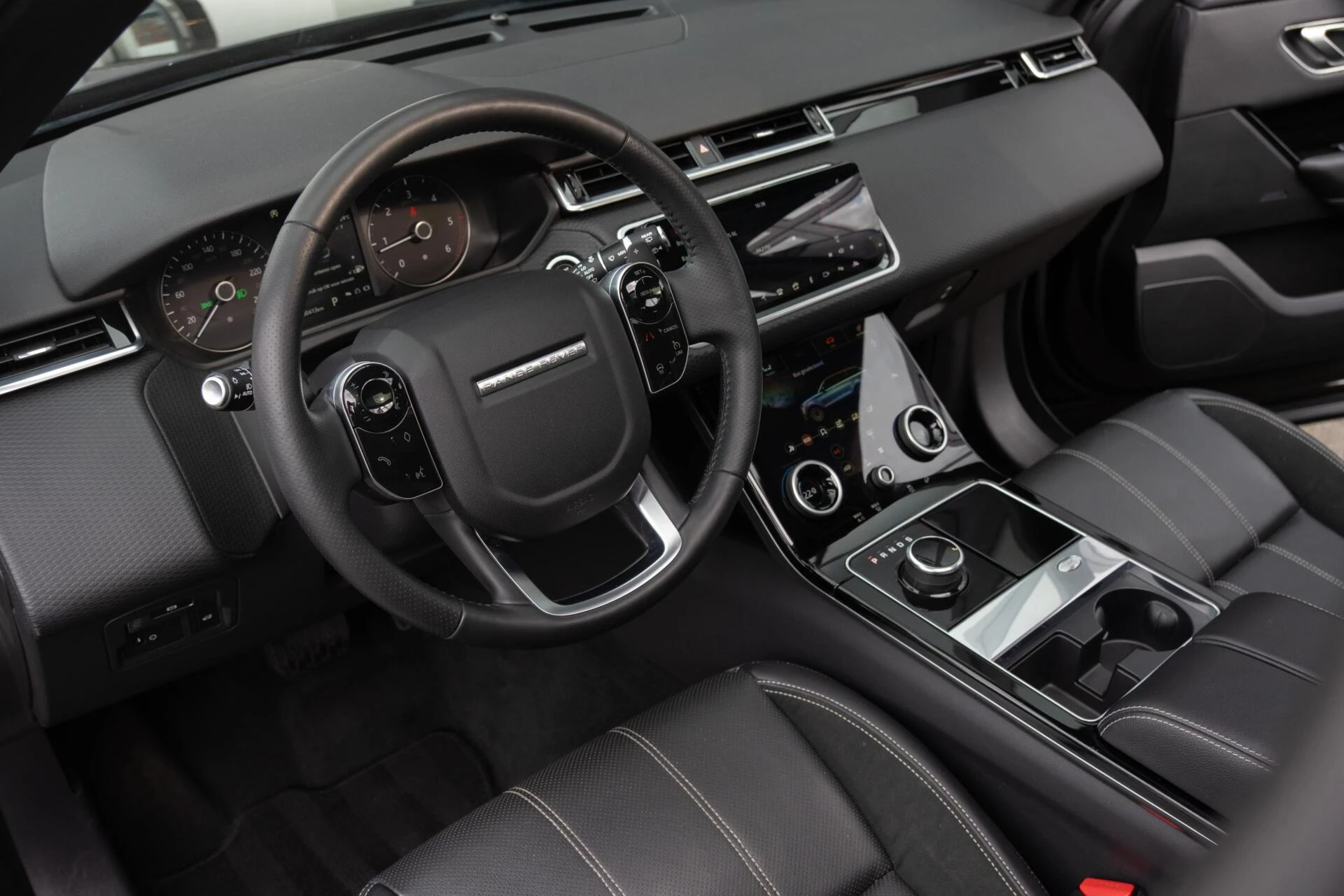 Hoofdafbeelding Land Rover Range Rover Velar