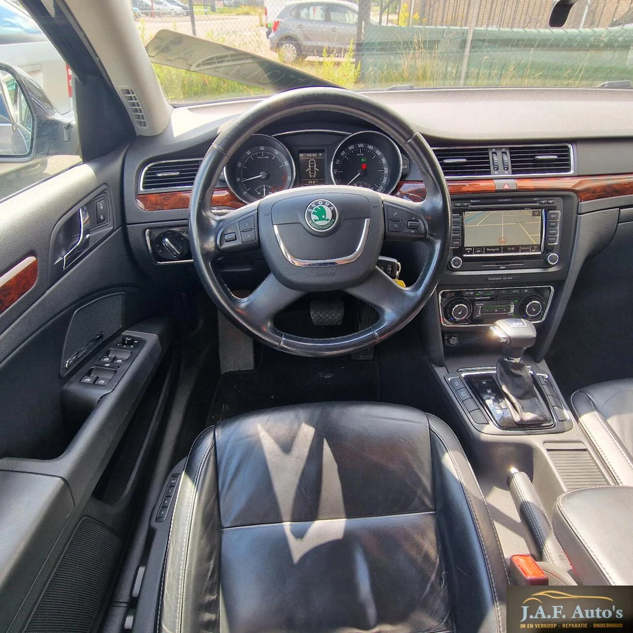 Hoofdafbeelding Škoda Superb