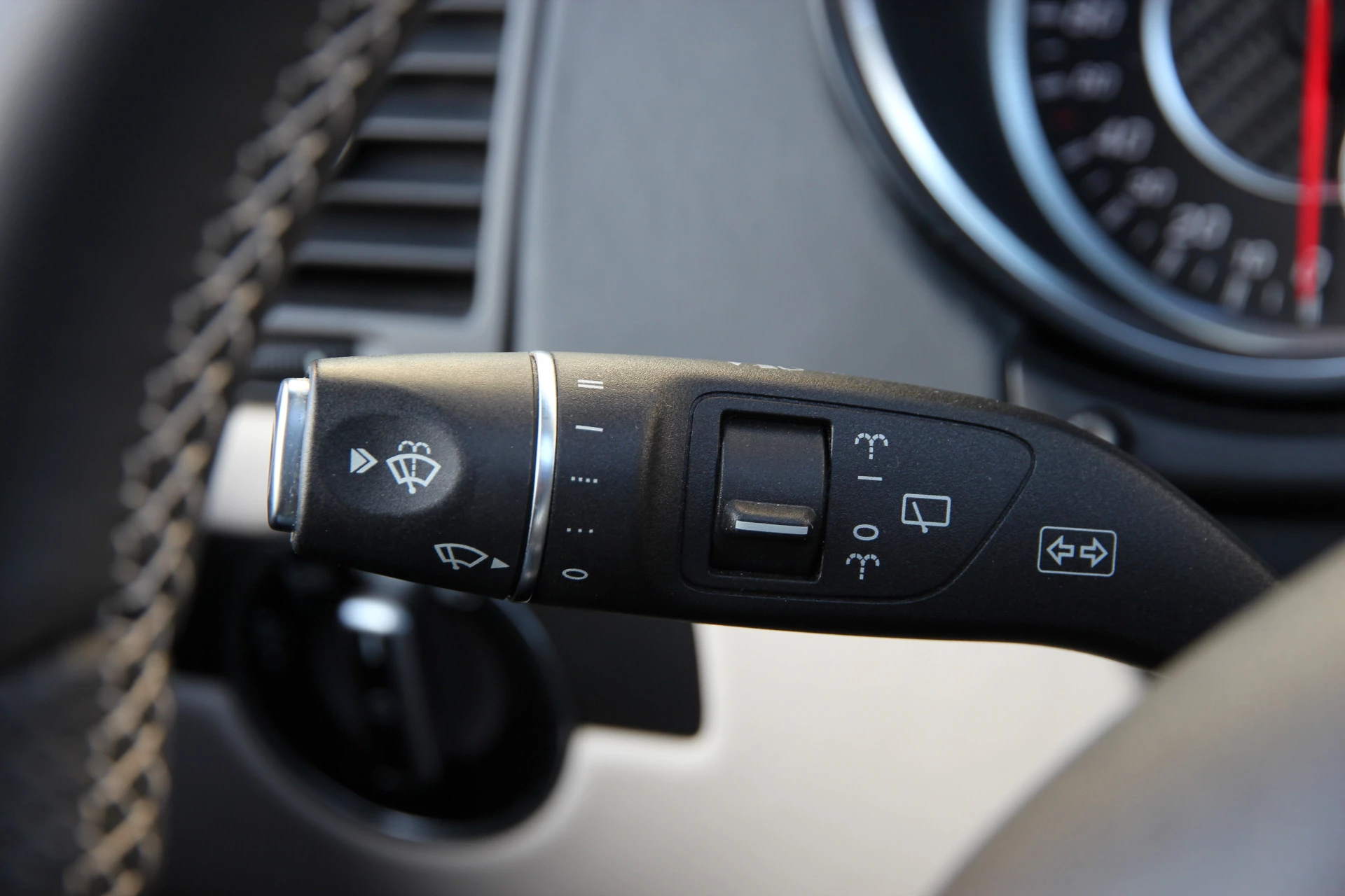 Hoofdafbeelding Mercedes-Benz G-Klasse