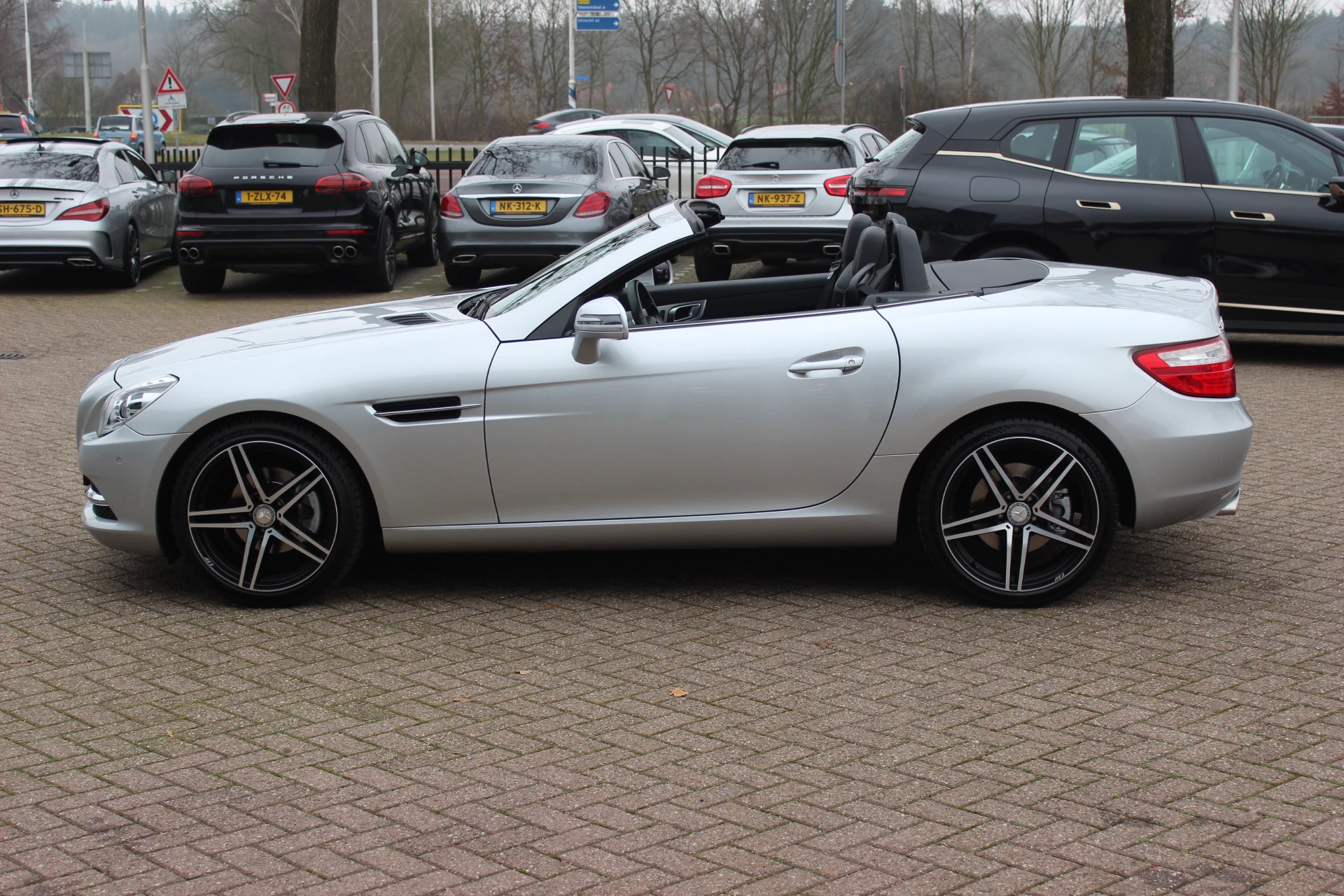 Hoofdafbeelding Mercedes-Benz SLK