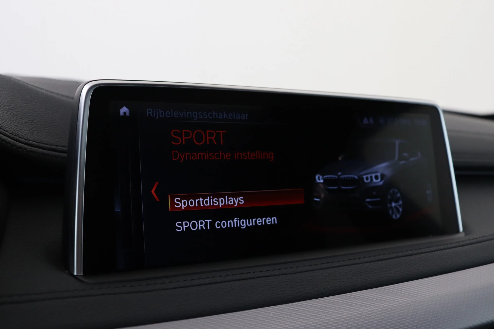 Hoofdafbeelding BMW X6