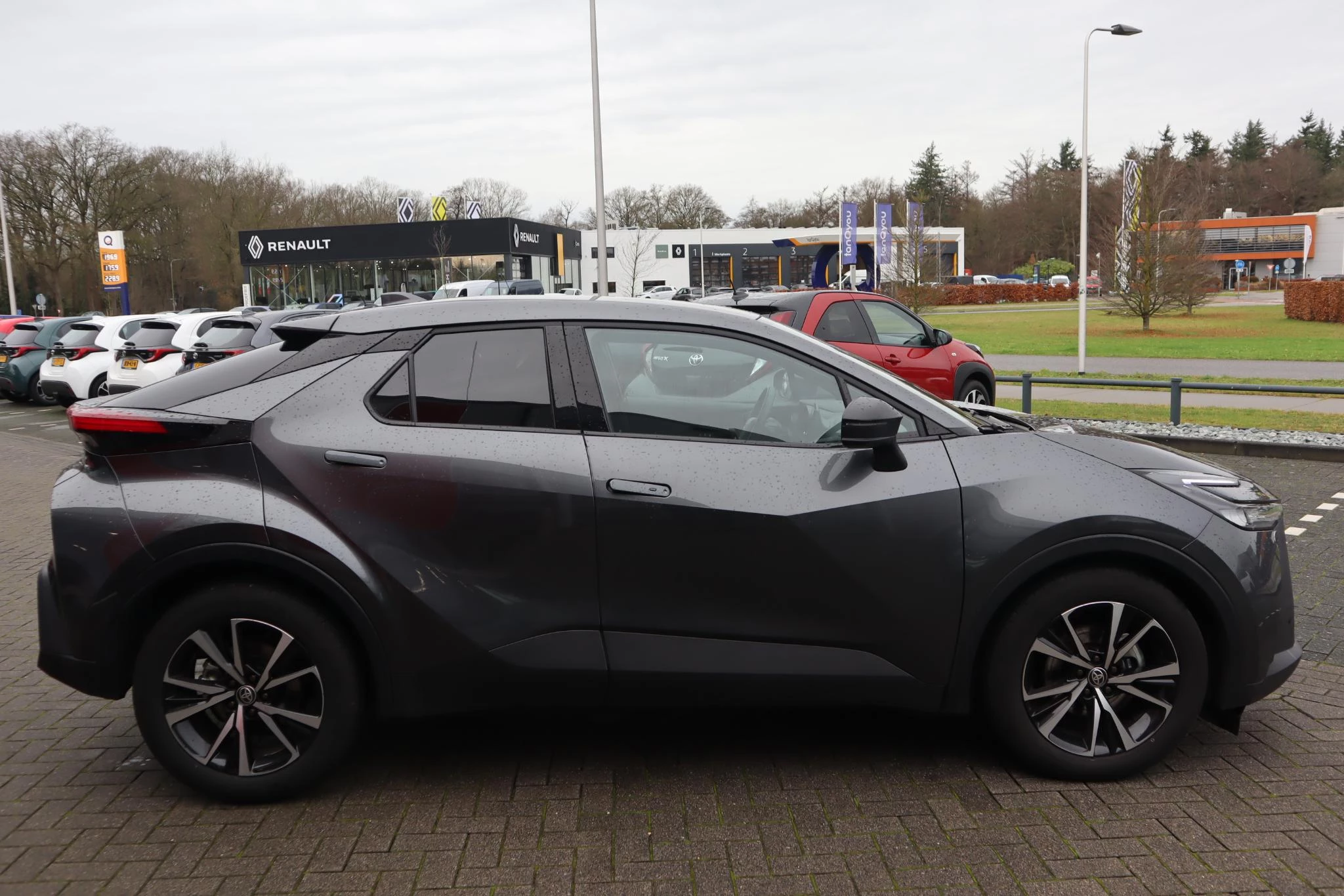 Hoofdafbeelding Toyota C-HR