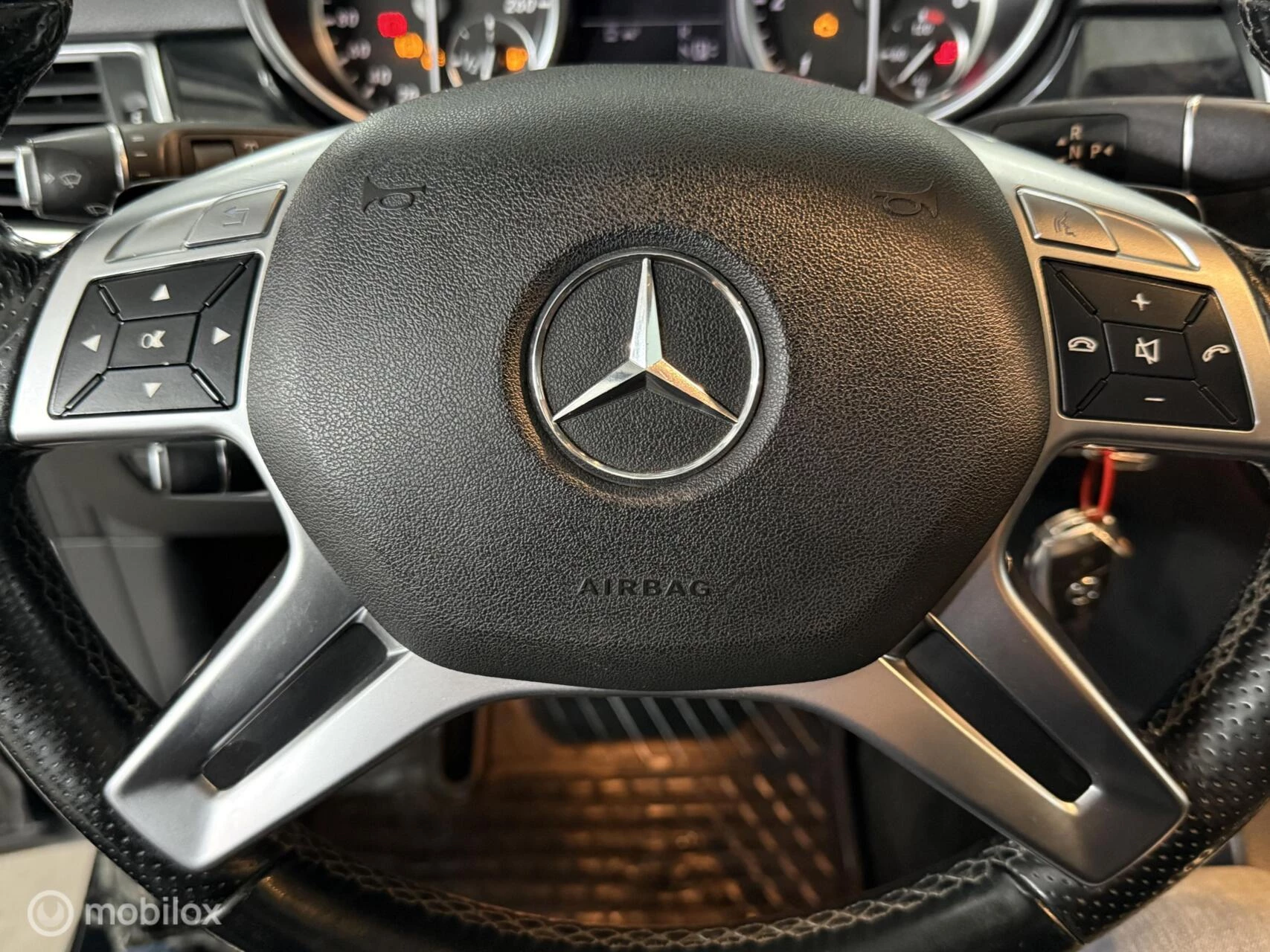 Hoofdafbeelding Mercedes-Benz M-Klasse