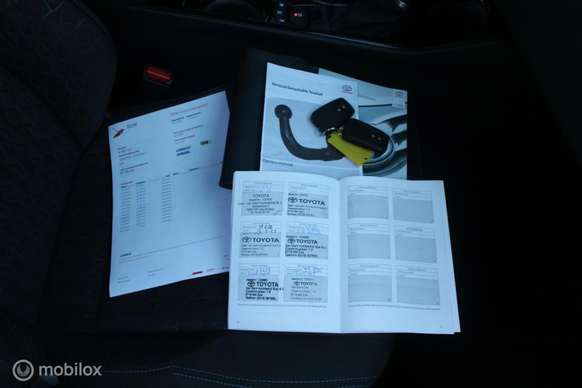 Hoofdafbeelding Toyota C-HR