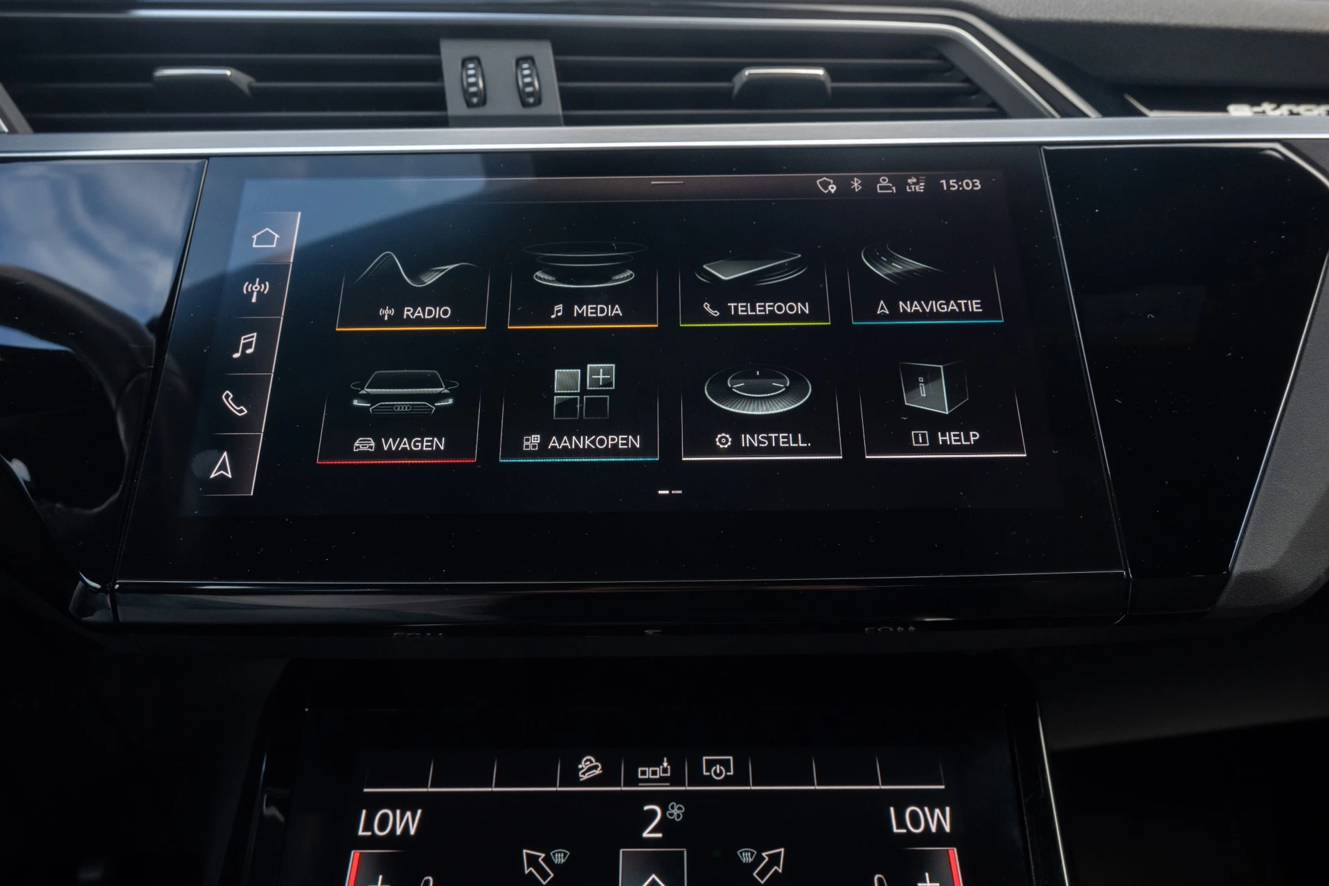 Hoofdafbeelding Audi e-tron