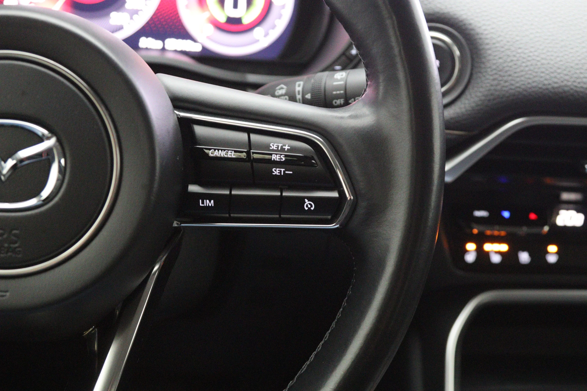 Hoofdafbeelding Mazda CX-60