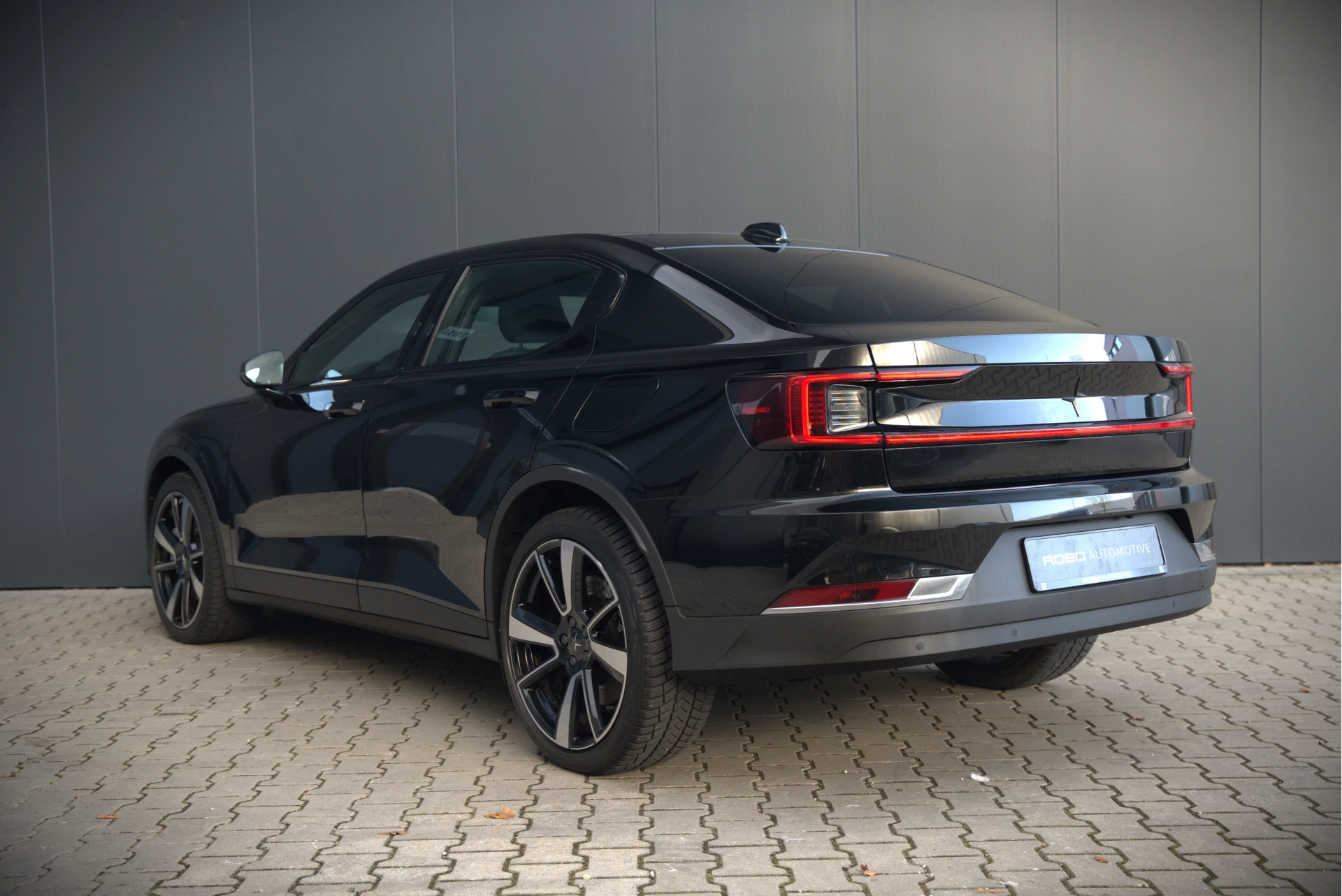 Hoofdafbeelding Polestar 2