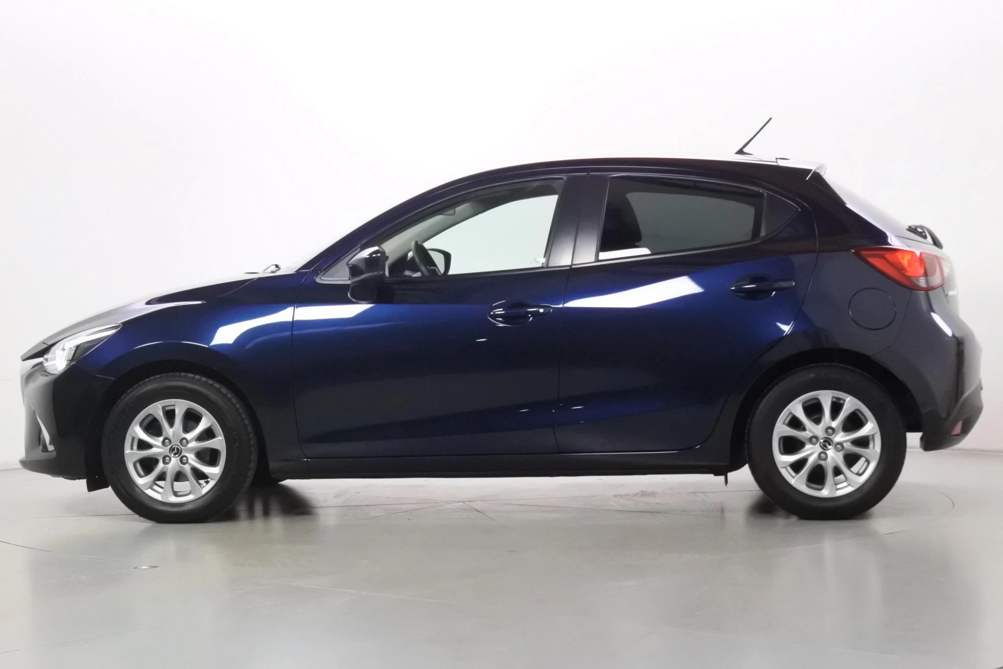 Hoofdafbeelding Mazda 2